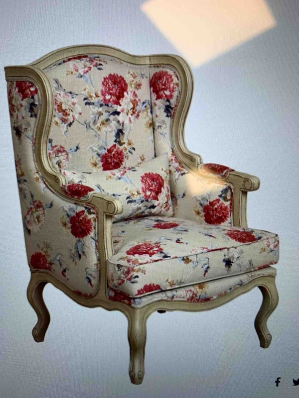 entreprise de tapisserie et rénovation de meubles anciens  langoiran  Au fil des Mains