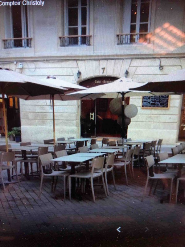 Déguster un Petit déjeuner en plein centre de bordeaux 